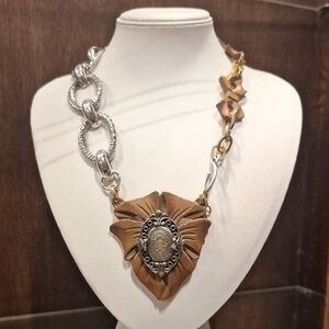 Elegant Wood and Silver Floral Necklace